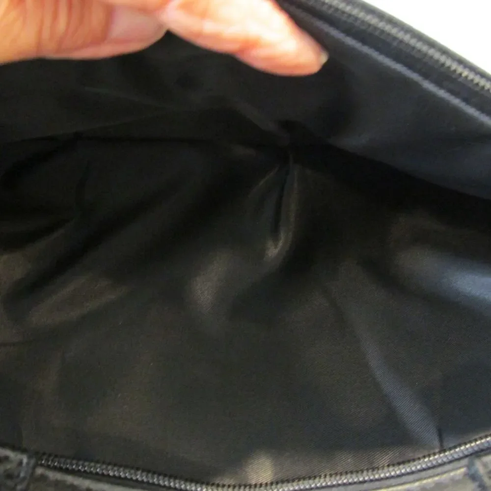 Sweetbriar Classic Laptop Case Black Vegan Leather